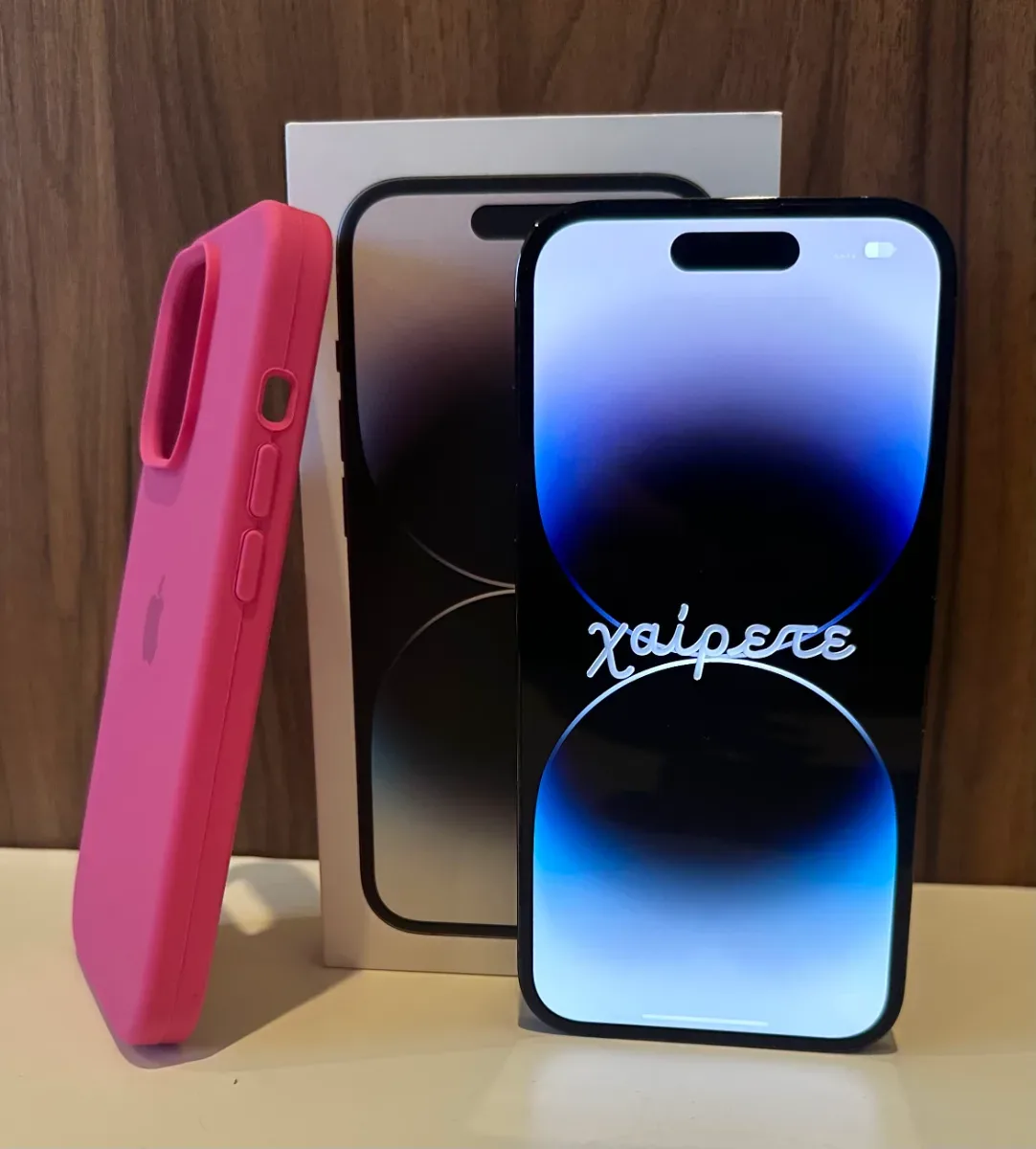 iPhone 14 Pro in Space Black, photo 1 of 4
