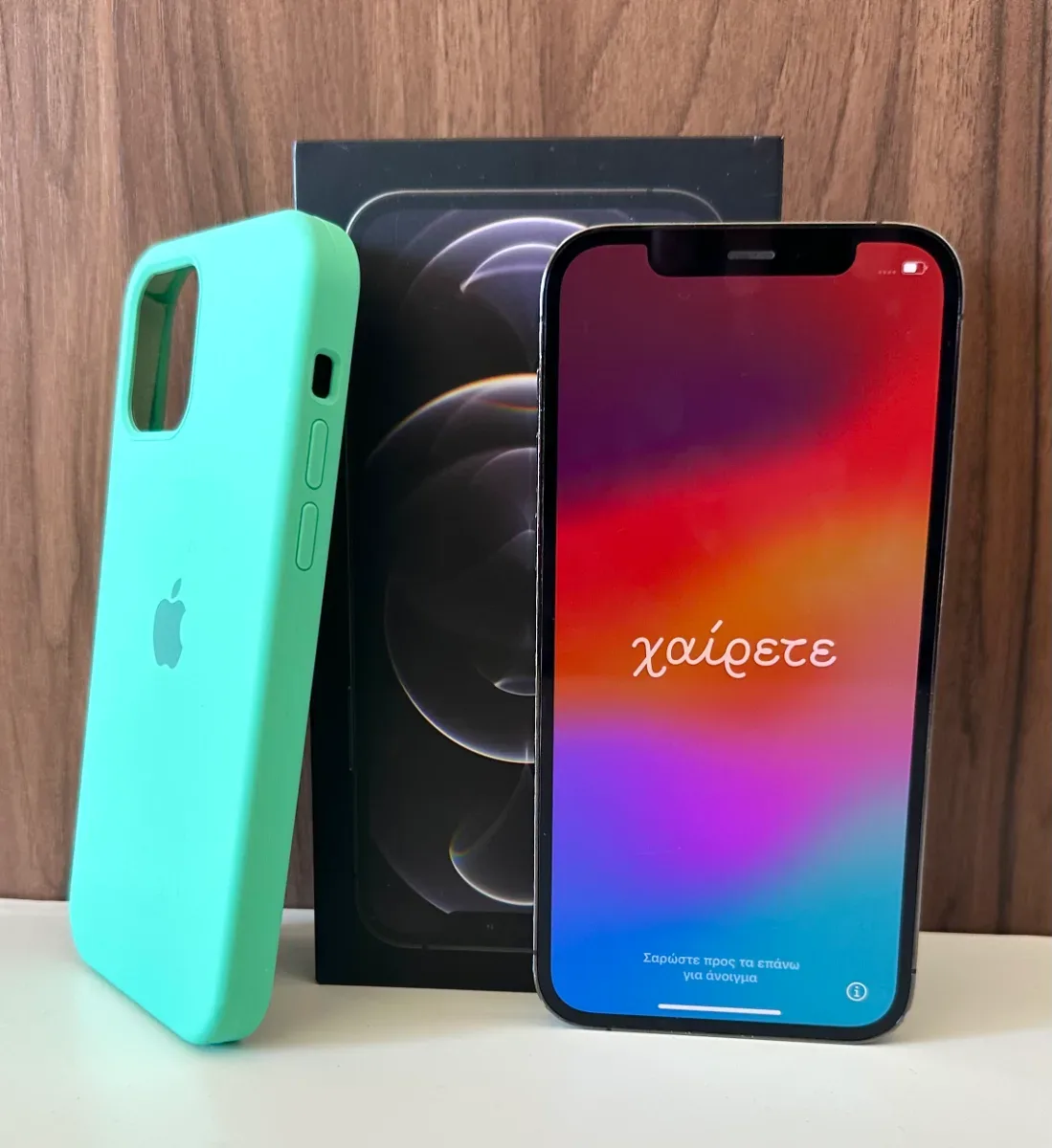 iPhone 12 Pro σε Graphite, φωτογραφία 1 από 4
