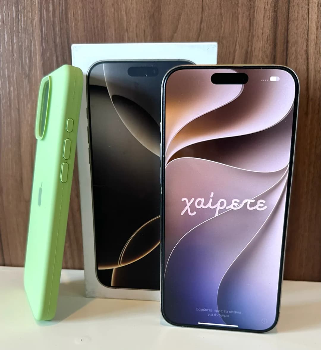 iPhone 16 Pro Max in Natural Titanium, photo 1 of 4