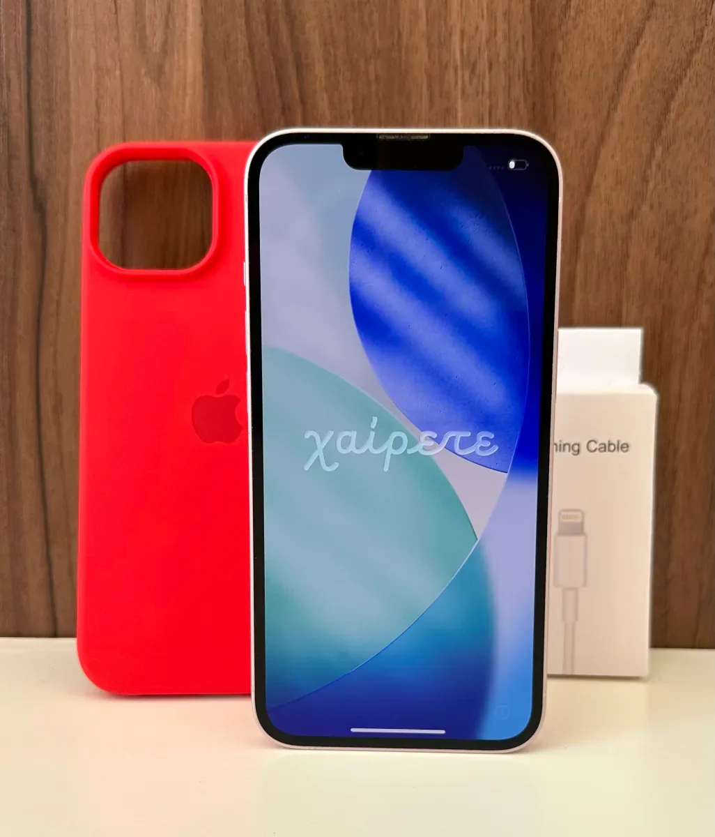 iPhone 13 σε Pink, φωτογραφία 1 από 4