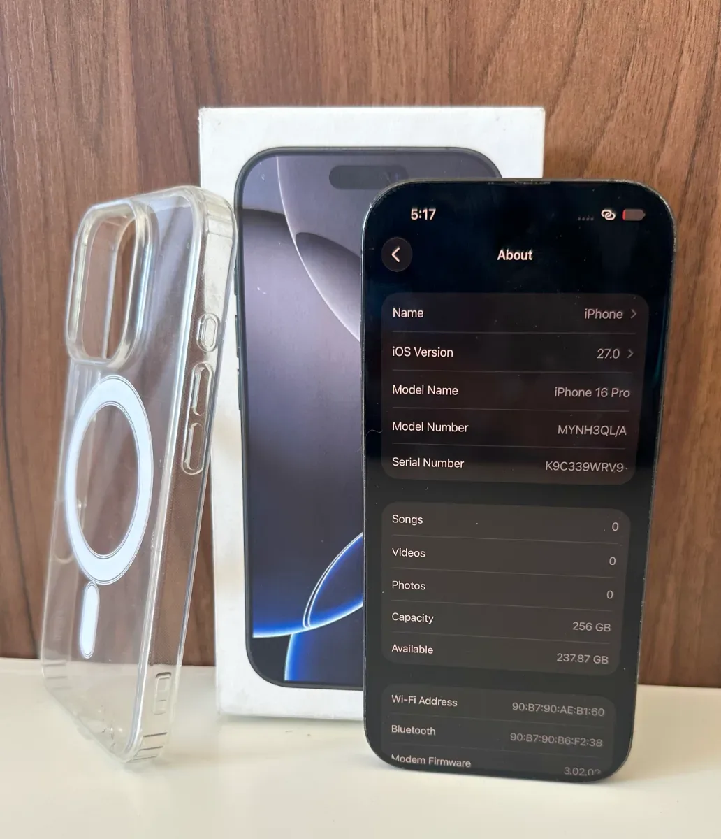 iPhone 16 Pro, Black Titanium, 256GB