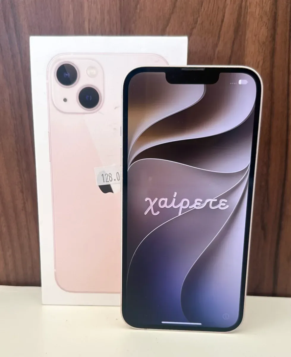 iPhone 13 in Pink, photo 1 of 4