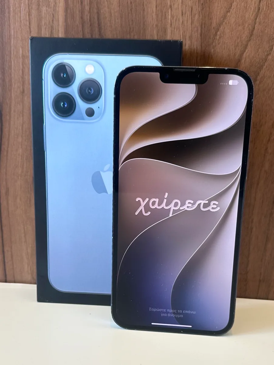 iPhone 13 Pro Max in Sierra Blue, photo 1 of 4
